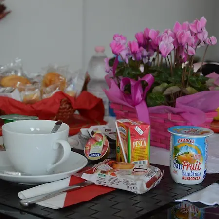 Bed and Breakfast A Casa Di Andrea Μπολόνια