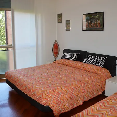 A Casa Di Andrea 3* بولونيا