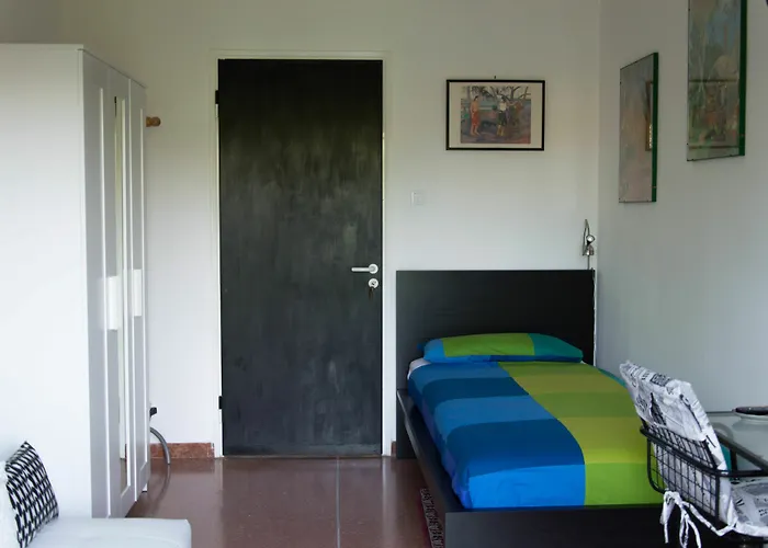A Casa Di Andrea לינה וארוחת בוקר בולוניה